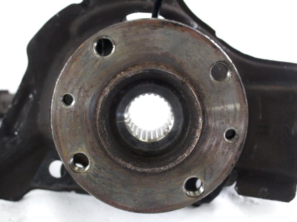 LEVI VRTLJIVI LEZAJ / PESTO KOLESA Z LEZAJEM SPREDAJ OEM N. 46528917 ORIGINAL REZERVNI DEL FIAT PUNTO 188 MK2 R (2003 - 2011) DIESEL LETNIK 2006