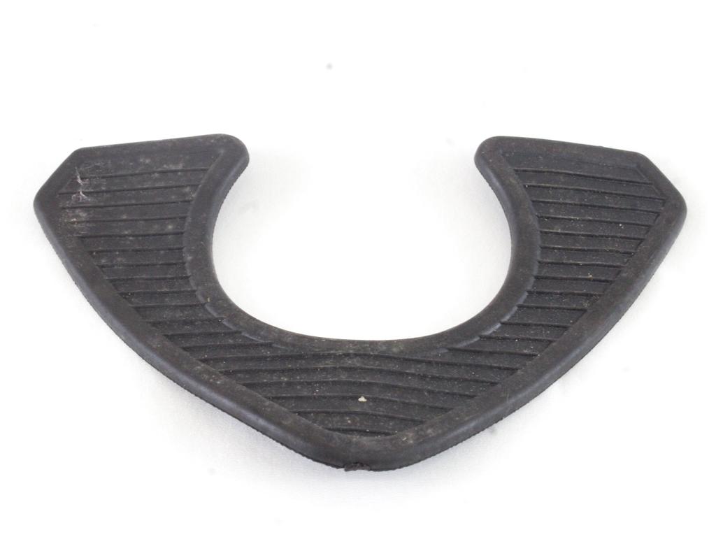 RADIATOR VODE OEM N. 1301 ORIGINAL REZERVNI DEL ALFA ROMEO ALFETTA 116 (1972 - 1984)BENZINA LETNIK 1983