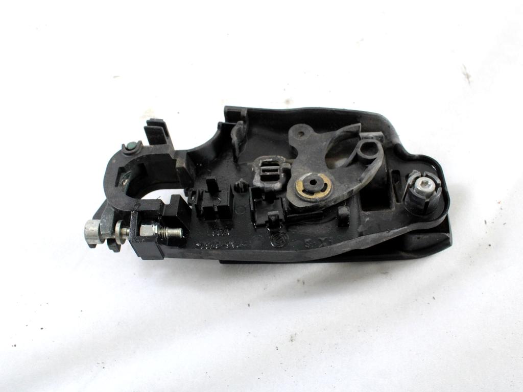 ZUNANJA KLJUKA SPREDNJA LEVA VRATA OEM N. 735365682 ORIGINAL REZERVNI DEL FIAT IDEA 350 (2003 - 2008) BENZINA LETNIK 2004