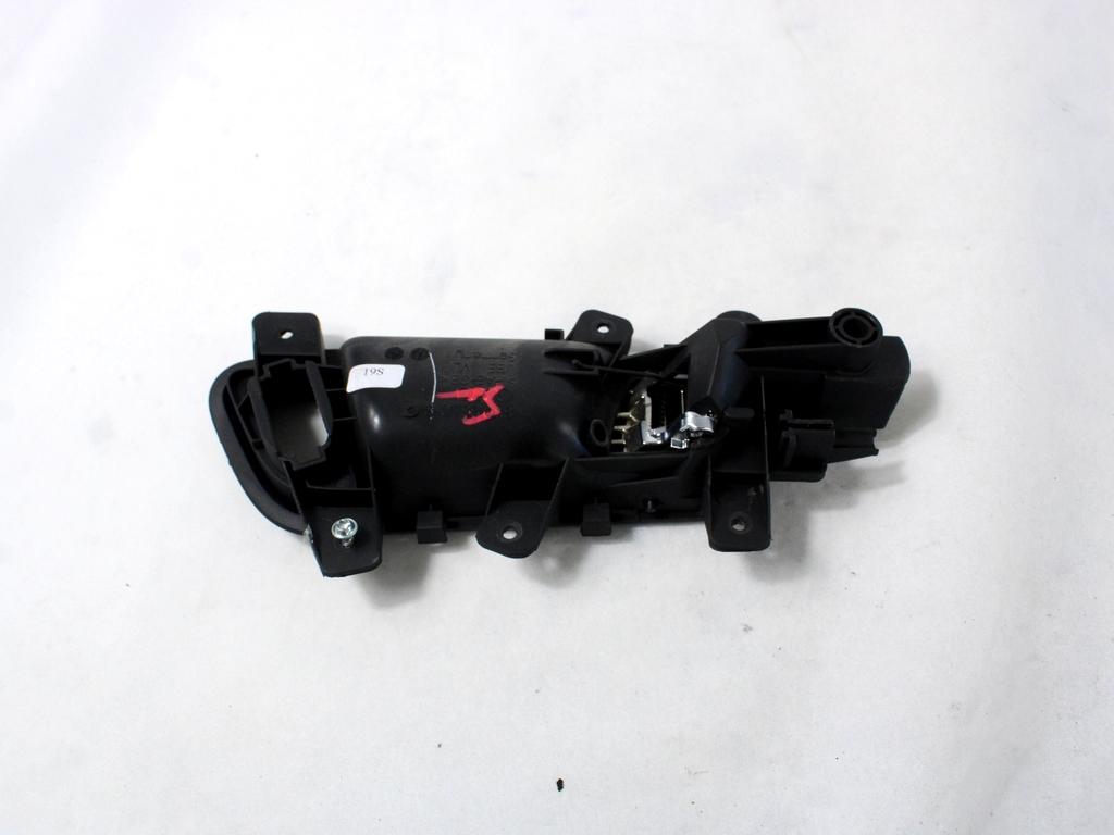 NOTRANJA KLJUKA  OEM N. 8K0837019 ORIGINAL REZERVNI DEL AUDI A4 B8 8K2 BER/SW/CABRIO (2007 - 11/2015) DIESEL LETNIK 2008