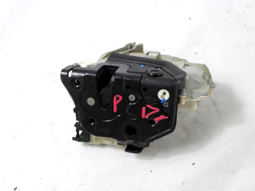 CENTRALNO ZAKLEPANJE ZADNJIH DESNIH VRAT OEM N. 8K0839016 ORIGINAL REZERVNI DEL AUDI A4 B8 8K2 BER/SW/CABRIO (2007 - 11/2015) DIESEL LETNIK 2008