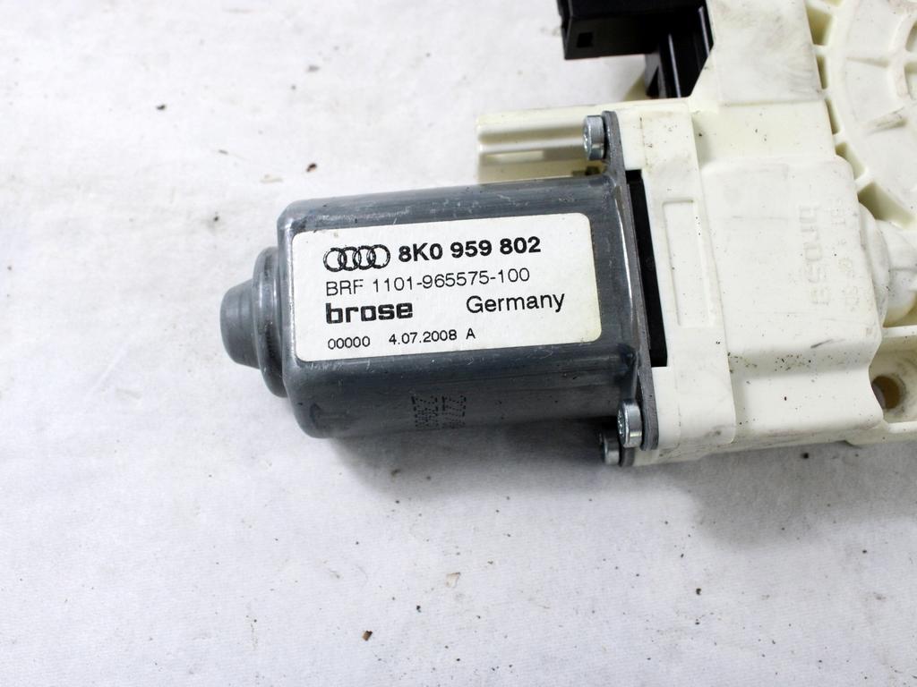 DVIZNI MEHANIZEM SPREDNIH STEKEL  OEM N. 8K0959802 ORIGINAL REZERVNI DEL AUDI A4 B8 8K2 BER/SW/CABRIO (2007 - 11/2015) DIESEL LETNIK 2008