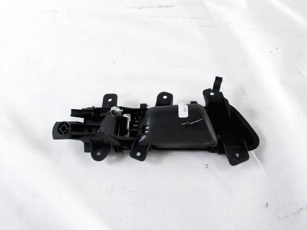 NOTRANJA KLJUKA  OEM N. 8K0839019 ORIGINAL REZERVNI DEL AUDI A4 B8 8K2 BER/SW/CABRIO (2007 - 11/2015) DIESEL LETNIK 2008