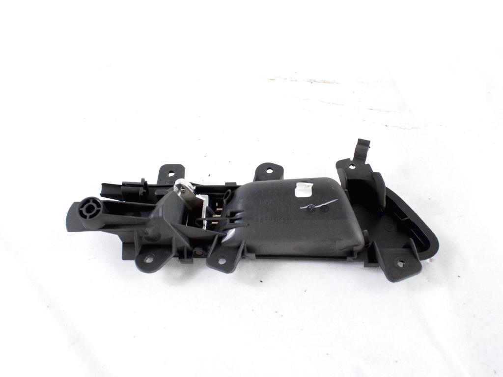 NOTRANJA KLJUKA  OEM N. 8K0839019 ORIGINAL REZERVNI DEL AUDI A4 B8 8K2 BER/SW/CABRIO (2007 - 11/2015) DIESEL LETNIK 2008