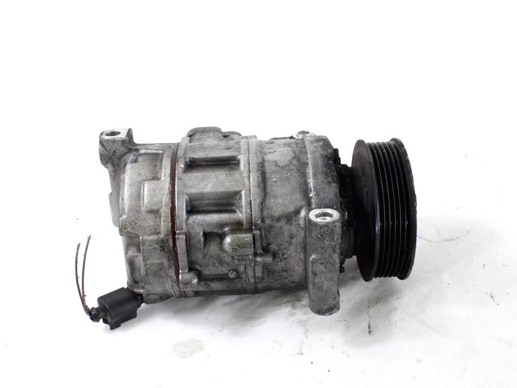 KOMPRESOR KLIME  OEM N. 8K0260805E ORIGINAL REZERVNI DEL AUDI A4 B8 8K2 BER/SW/CABRIO (2007 - 11/2015) DIESEL LETNIK 2008