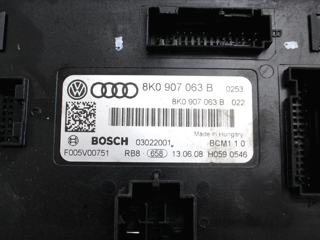 KONTROLA UDOBJA (BLUE & ME) OEM N. 8K0907063B ORIGINAL REZERVNI DEL AUDI A4 B8 8K2 BER/SW/CABRIO (2007 - 11/2015) DIESEL LETNIK 2008