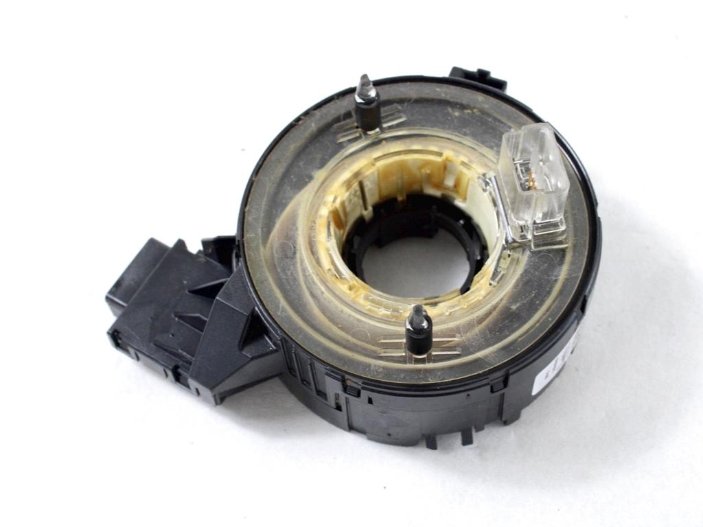 KONTAKT SPIRALA OEM N. 1K0959653C ORIGINAL REZERVNI DEL VOLKSWAGEN GOLF V 1K1 1K5 MK5 BER/SW (02/2004-11/2008) DIESEL LETNIK 2006