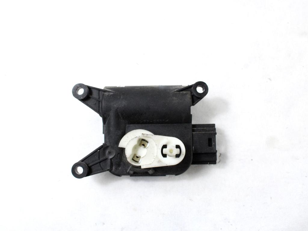 MOTORCEK OGREVANJA OEM N. 3C1907511A ORIGINAL REZERVNI DEL VOLKSWAGEN GOLF V 1K1 1K5 MK5 BER/SW (02/2004-11/2008) DIESEL LETNIK 2006