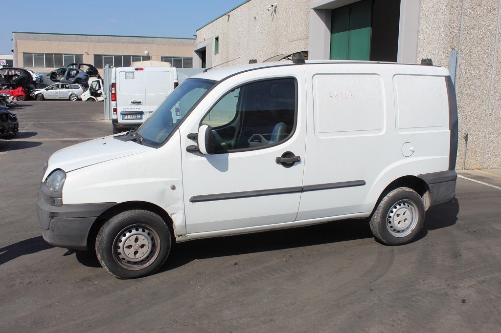 FIAT DOBLO 1.9 D 46KW 5M 2P (2001) RICAMBI IN MAGAZZINO