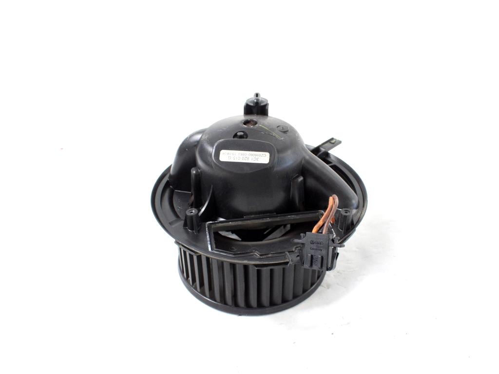 VENTILATOR  KABINE  OEM N. 3C1820015G ORIGINAL REZERVNI DEL VOLKSWAGEN GOLF V 1K1 1K5 MK5 BER/SW (02/2004-11/2008) DIESEL LETNIK 2006