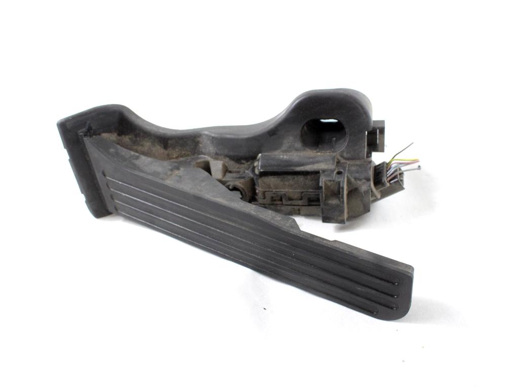 PEDALI OEM N. 1K1721503P ORIGINAL REZERVNI DEL VOLKSWAGEN GOLF V 1K1 1K5 MK5 BER/SW (02/2004-11/2008) DIESEL LETNIK 2006