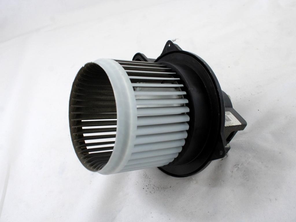 VENTILATOR  KABINE  OEM N. 77366208 ORIGINAL REZERVNI DEL FIAT 500 CINQUECENTO 312 MK3 (2007 - 2015) BENZINA/GPL LETNIK 2014