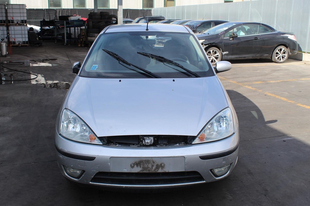 FORD FOCUS 1.8 D 74KW 5M 5P (2004) RICAMBI IN MAGAZZINO