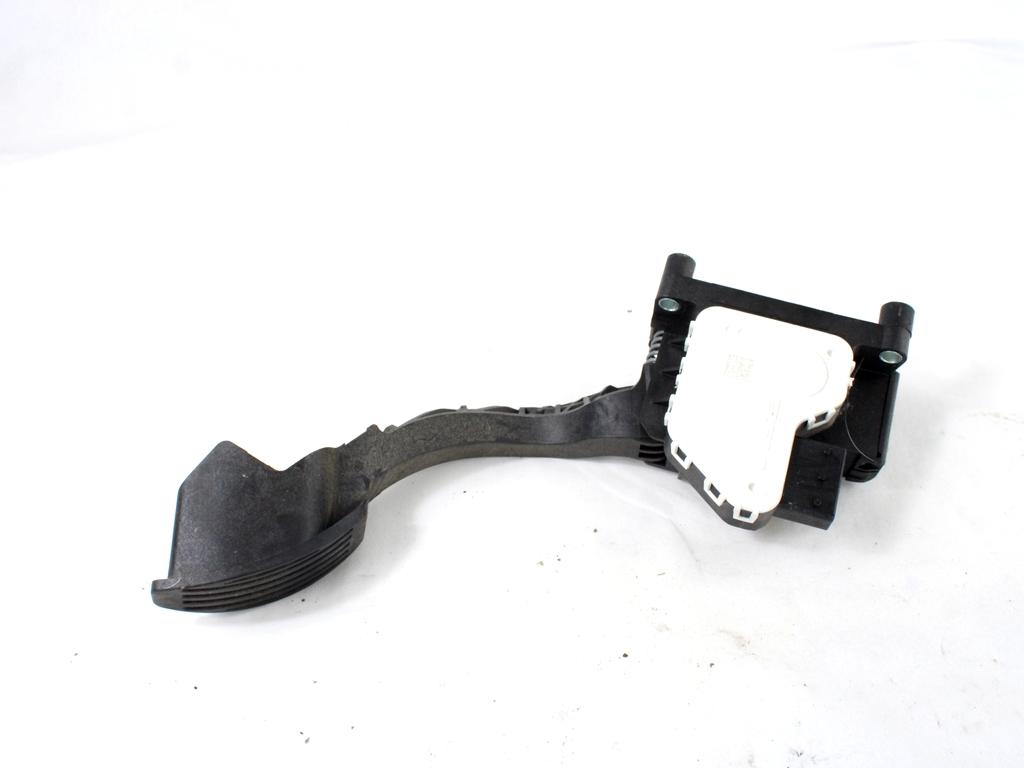 PEDALI OEM N. 51852090 ORIGINAL REZERVNI DEL FIAT 500 CINQUECENTO 312 MK3 (2007 - 2015) BENZINA/GPL LETNIK 2014