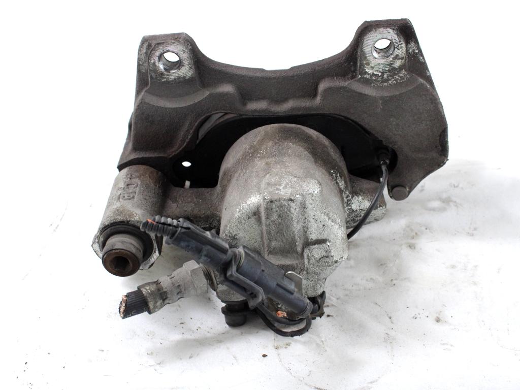 SPREDNJE DESNE ZAVORNE CELJUSTI  OEM N. 77365862 ORIGINAL REZERVNI DEL FIAT 500 CINQUECENTO 312 MK3 (2007 - 2015) BENZINA/GPL LETNIK 2014