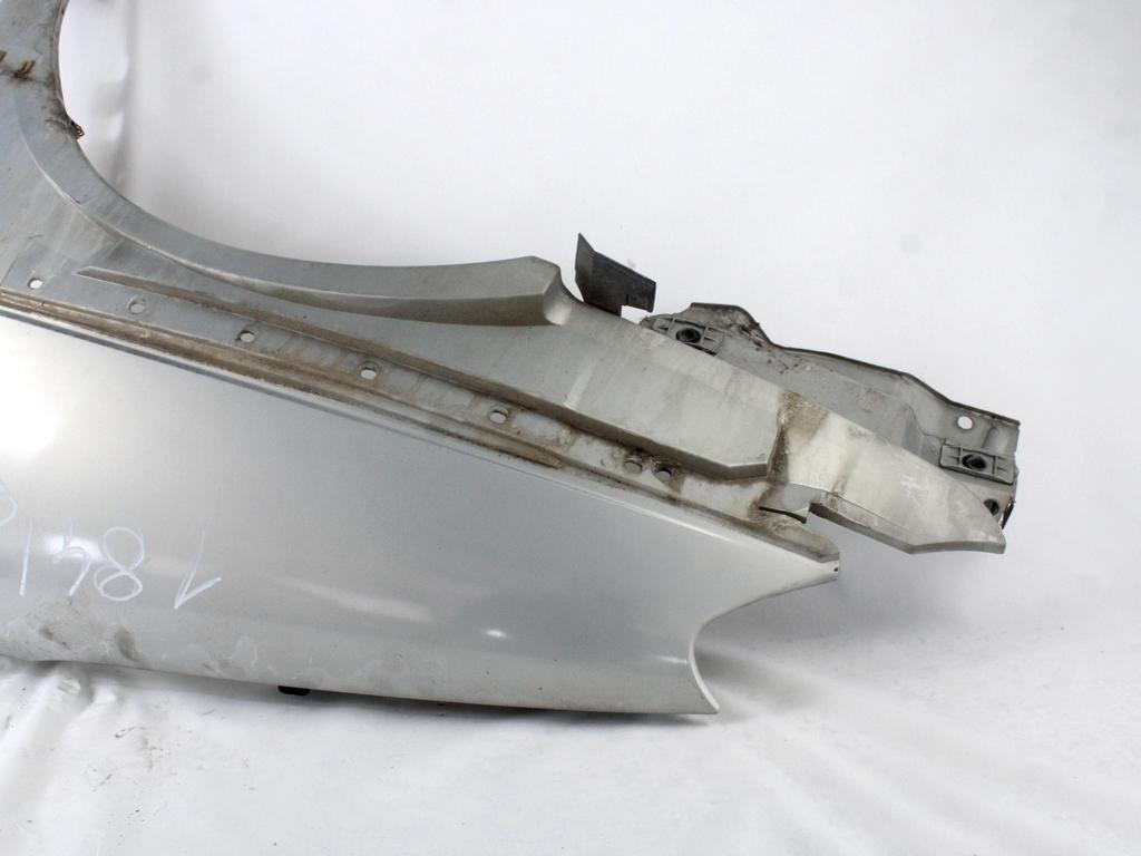 SPREDNJI BLATNIK OEM N. 8200152594 ORIGINAL REZERVNI DEL RENAULT SCENIC JA0/1 FA0 MK1 R (1999 - 2003) DIESEL LETNIK 2001