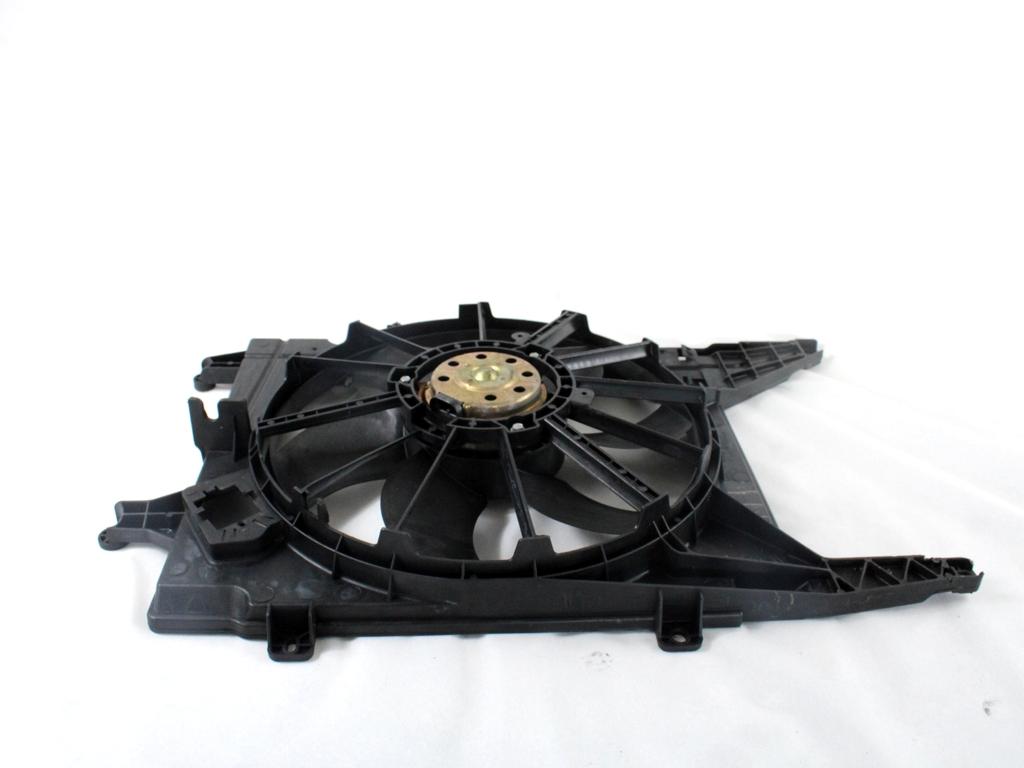 VENTILATOR HLADILNIKA OEM N. 7701051497 ORIGINAL REZERVNI DEL RENAULT SCENIC JA0/1 FA0 MK1 R (1999 - 2003) DIESEL LETNIK 2001