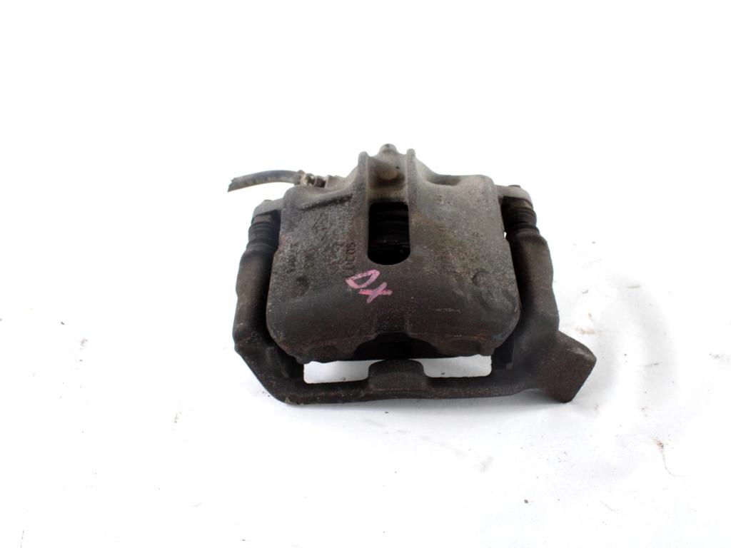 SPREDNJE DESNE ZAVORNE CELJUSTI  OEM N. 7701205833 ORIGINAL REZERVNI DEL RENAULT SCENIC JA0/1 FA0 MK1 R (1999 - 2003) DIESEL LETNIK 2001