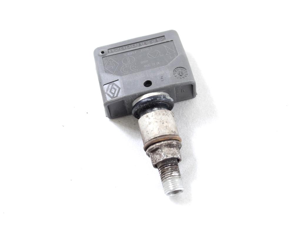 DRUGI SENZORJI OEM N. 8200086582 ORIGINAL REZERVNI DEL RENAULT SCENIC JA0/1 FA0 MK1 R (1999 - 2003) DIESEL LETNIK 2001