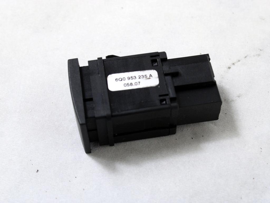 STIKALO VARNOSTNIH ZMIGAVCEV  OEM N. 6Q0953235A ORIGINAL REZERVNI DEL VOLKSWAGEN POLO 9N R (2005 - 10/2009) DIESEL LETNIK 2007