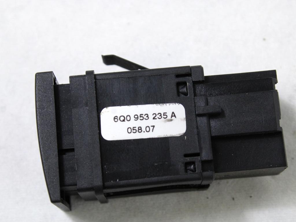 STIKALO VARNOSTNIH ZMIGAVCEV  OEM N. 6Q0953235A ORIGINAL REZERVNI DEL VOLKSWAGEN POLO 9N R (2005 - 10/2009) DIESEL LETNIK 2007