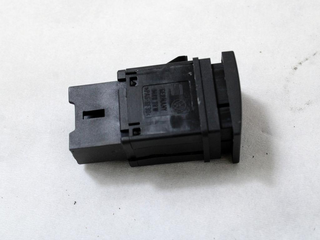 STIKALO VARNOSTNIH ZMIGAVCEV  OEM N. 6Q0953235A ORIGINAL REZERVNI DEL VOLKSWAGEN POLO 9N R (2005 - 10/2009) DIESEL LETNIK 2007