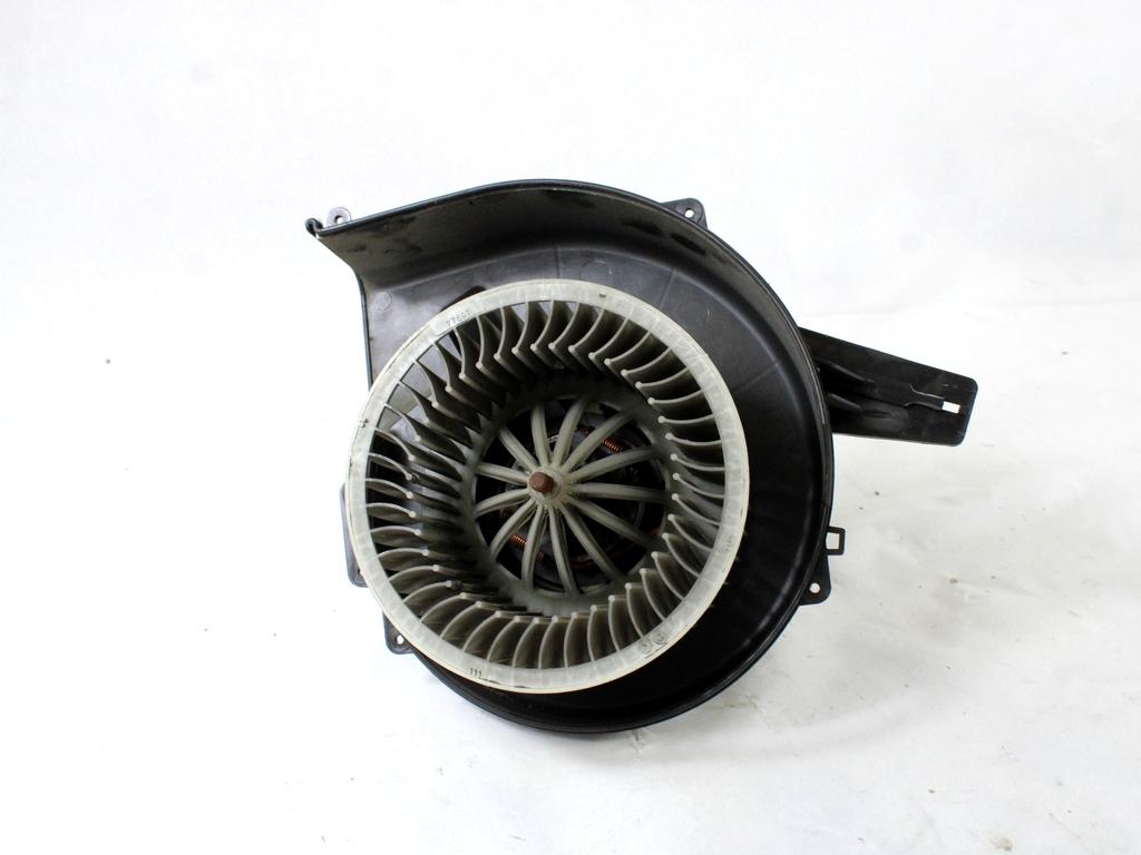 VENTILATOR  KABINE  OEM N. 6Q1819015G ORIGINAL REZERVNI DEL VOLKSWAGEN POLO 9N R (2005 - 10/2009) DIESEL LETNIK 2007