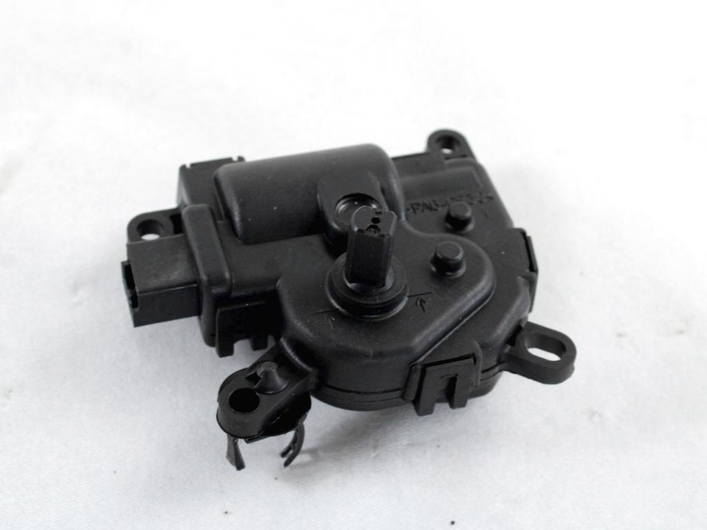 MOTORCEK OGREVANJA OEM N. 1S7H-19B634-CA ORIGINAL REZERVNI DEL FORD FOCUS DAW DBW DNW MK1 R BER/SW (2001-2005) DIESEL LETNIK 2004