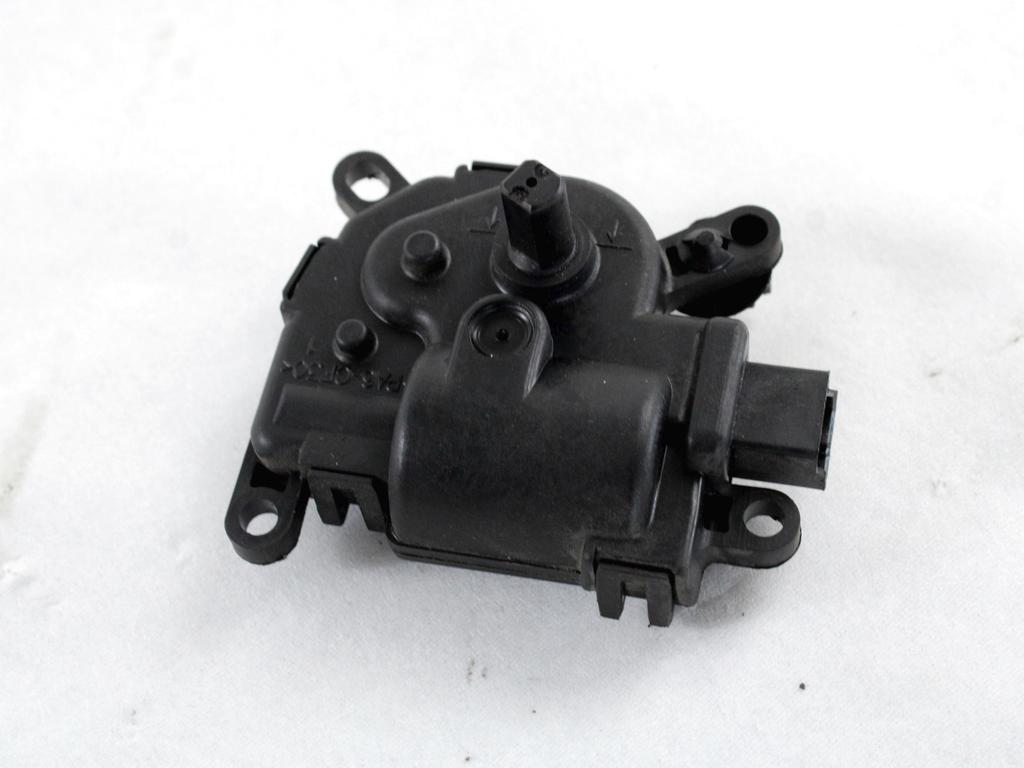 MOTORCEK OGREVANJA OEM N. 1S7H-19B634-CA ORIGINAL REZERVNI DEL FORD FOCUS DAW DBW DNW MK1 R BER/SW (2001-2005) DIESEL LETNIK 2004