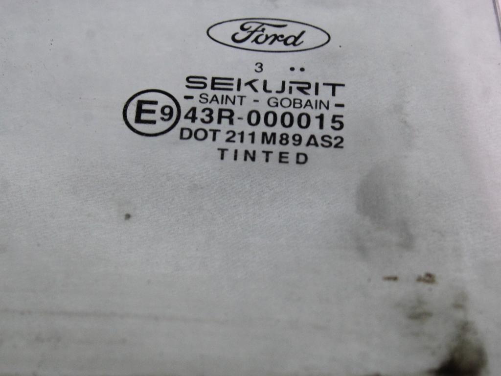 STEKLO ZADNJIH DESNIH VRAT OEM N. 1093031 ORIGINAL REZERVNI DEL FORD FOCUS DAW DBW DNW MK1 R BER/SW (2001-2005) DIESEL LETNIK 2004