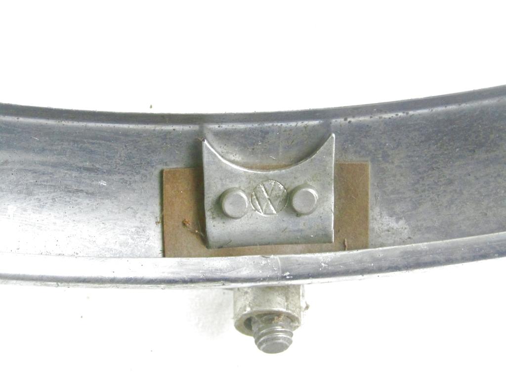 ZUNANJI PROFILI IN LETVE OEM N. 111941111 ORIGINAL REZERVNI DEL VOLKSWAGEN TRANSPORTER T1 (1949 - 1967) LETNIK 1965