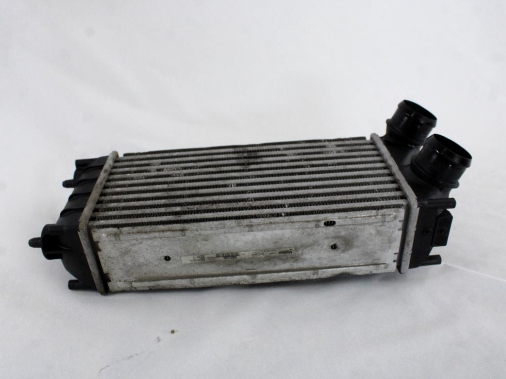 HLADILNIK INTERCOOLER OEM N. 9684212480 ORIGINAL REZERVNI DEL PEUGEOT 308 4A 4B 4C 4E 4H MK1 BER/SW/CC (2007 - 2013) DIESEL LETNIK 2010