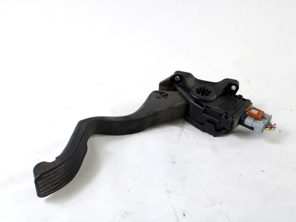 PEDALI OEM N. 9671433680 ORIGINAL REZERVNI DEL PEUGEOT 308 4A 4B 4C 4E 4H MK1 BER/SW/CC (2007 - 2013) DIESEL LETNIK 2010