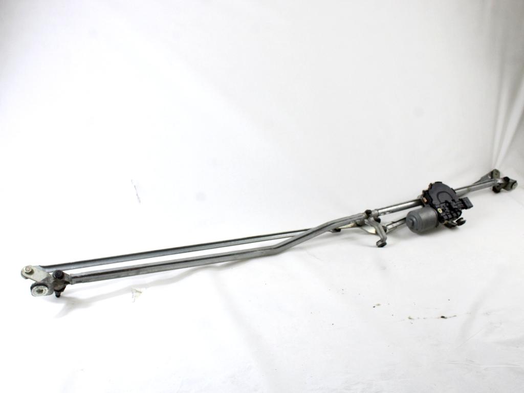 MOTORCEK PREDNJIH BRISALCEV OEM N. 9683542880 ORIGINAL REZERVNI DEL PEUGEOT 308 4A 4B 4C 4E 4H MK1 BER/SW/CC (2007 - 2013) DIESEL LETNIK 2010