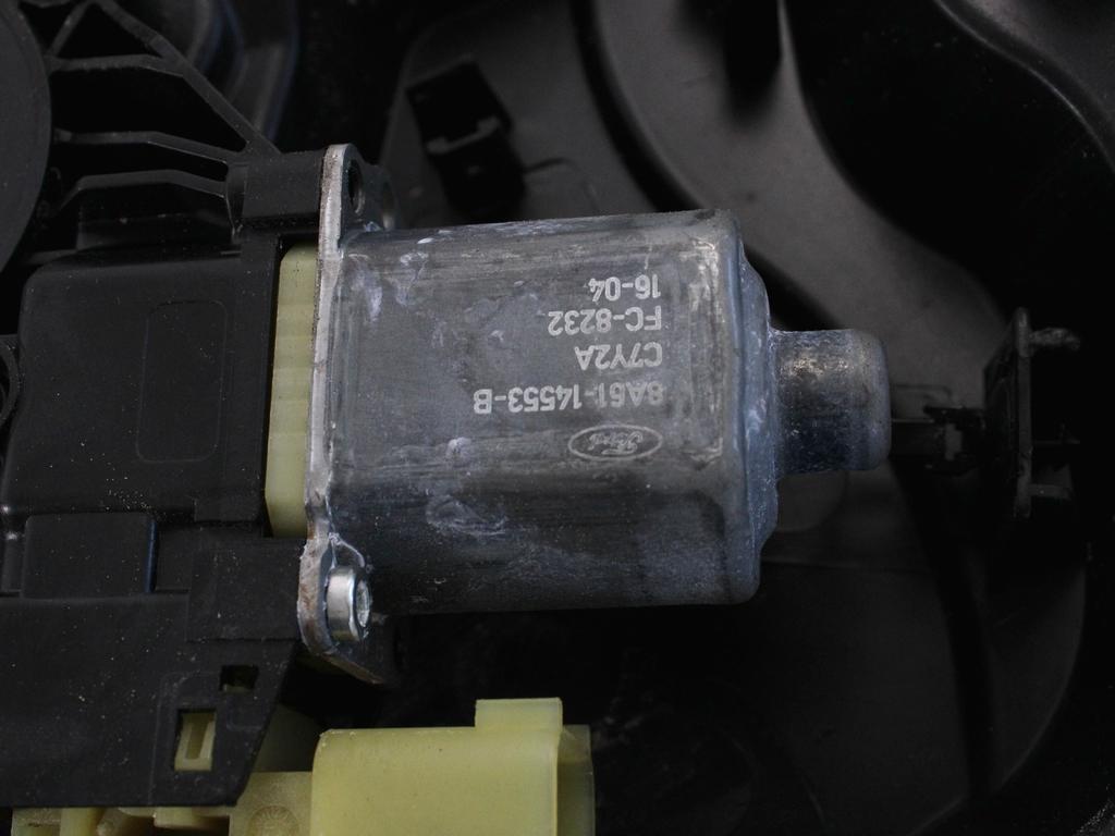 MEHANIZEM DVIGA SPREDNJIH STEKEL  OEM N. 28235 SISTEMA ALZACRISTALLO PORTA ANTERIORE ELETTR ORIGINAL REZERVNI DEL FORD FIESTA CB1 CNN MK6 R (2012 - 2017)BENZINA LETNIK 2016