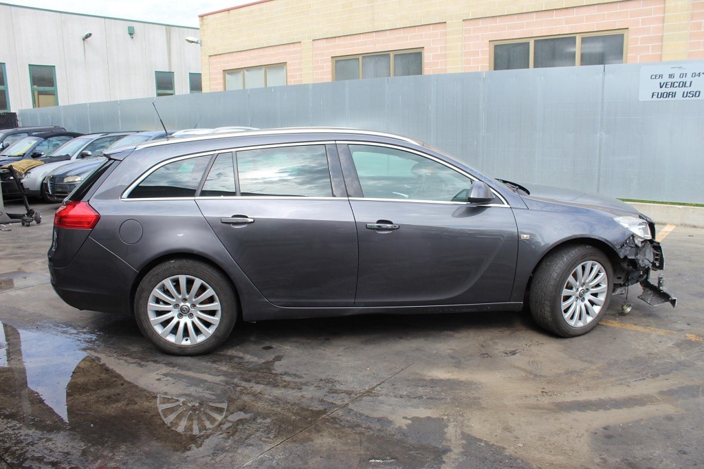 OPEL INSIGNIA A SW 2.0 D 118KW 6M 5P (2010) RICAMBI IN MAGAZZINO