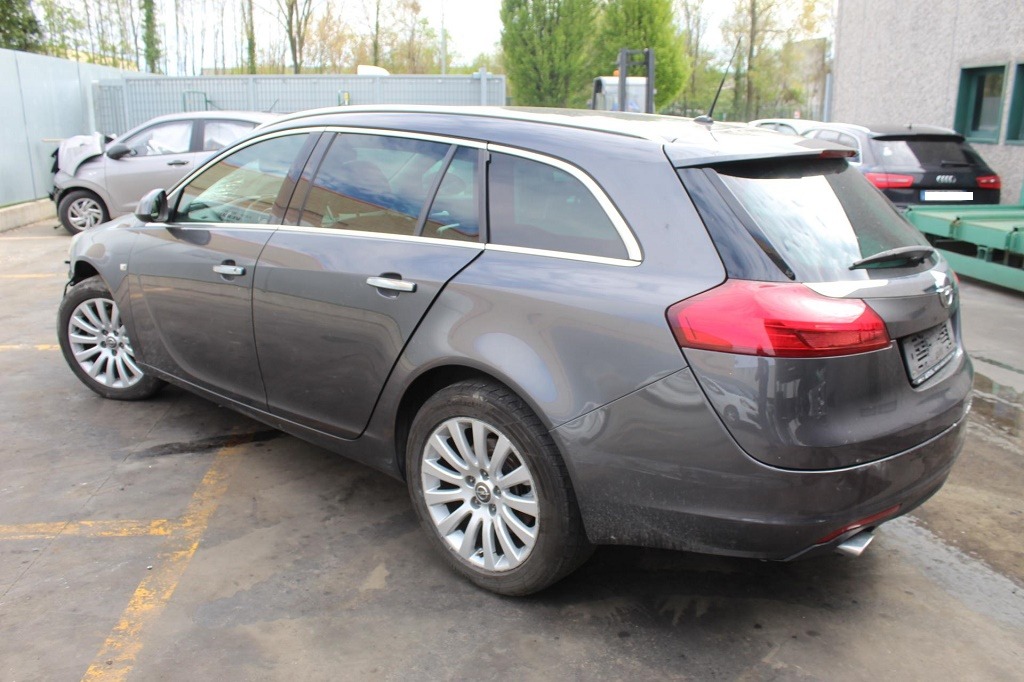 OPEL INSIGNIA A SW 2.0 D 118KW 6M 5P (2010) RICAMBI IN MAGAZZINO