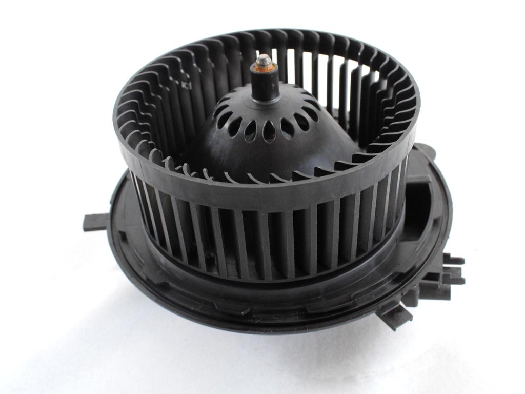 VENTILATOR  KABINE  OEM N. 5Q1819021E ORIGINAL REZERVNI DEL AUDI Q2 GAB GAG (2016-2020)DIESEL LETNIK 2020