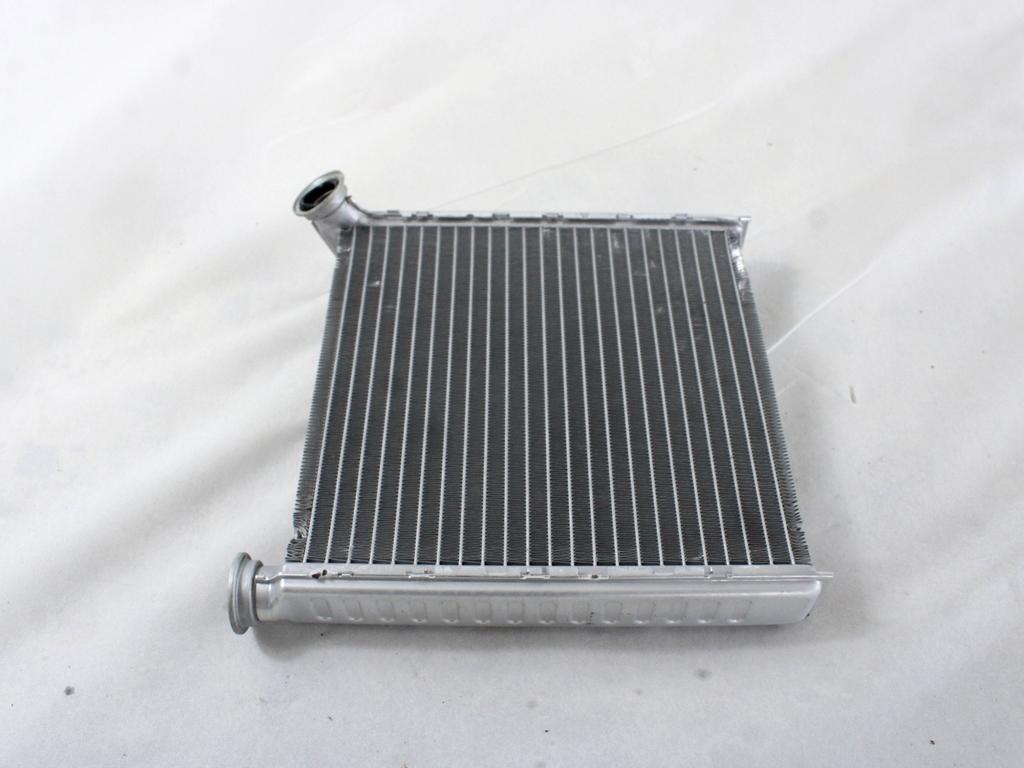 GRELEC RADIATORJA OEM N. 5Q0819031B ORIGINAL REZERVNI DEL AUDI Q2 GAB GAG (2016-2020)DIESEL LETNIK 2020