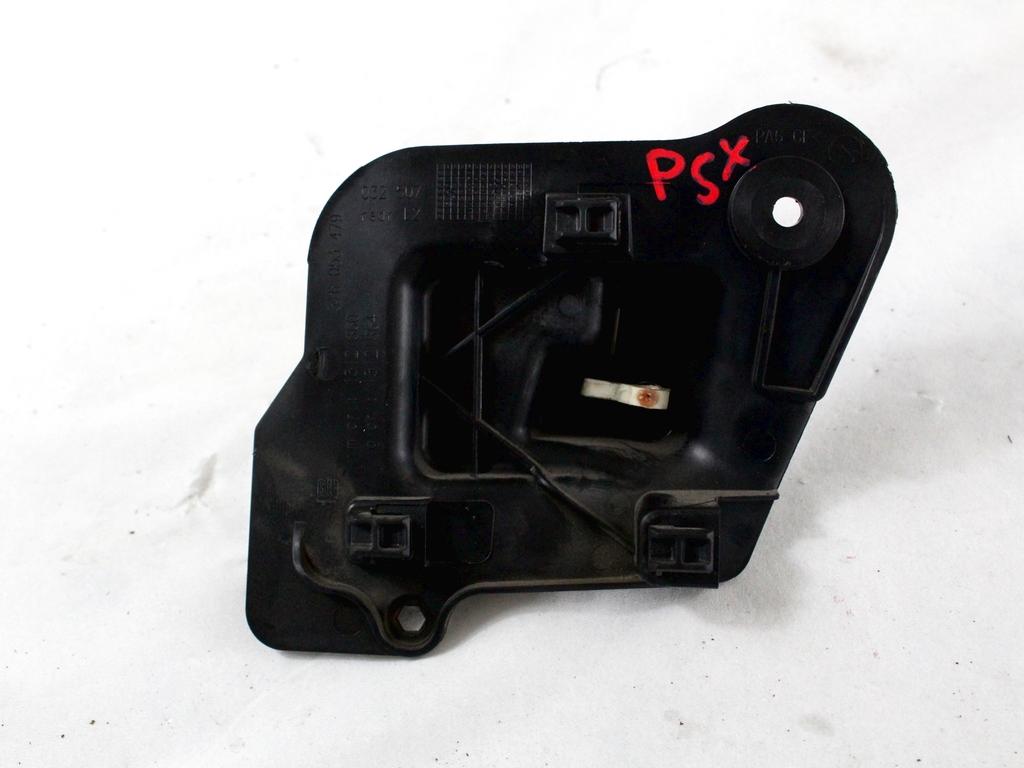 NOTRANJA KLJUKA  OEM N. 13121860 ORIGINAL REZERVNI DEL OPEL MERIVA A X03 R (2006 - 2010) BENZINA/GPL LETNIK 2009