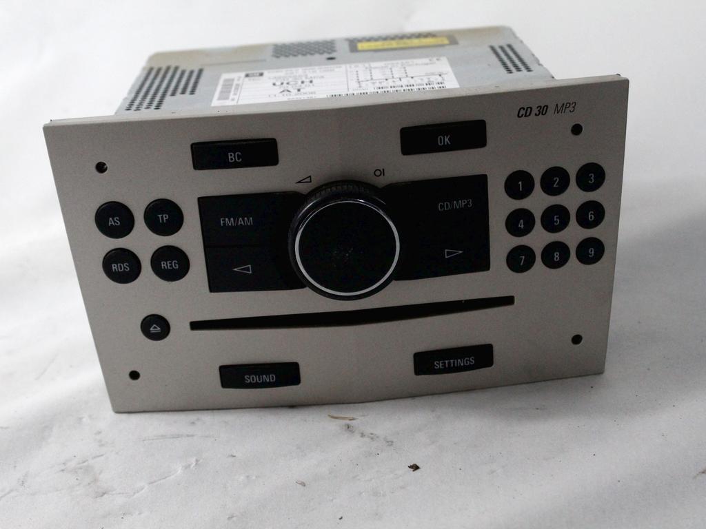 RADIO CD / OJACEVALNIK / IMETNIK HIFI OEM N. 13255553 ORIGINAL REZERVNI DEL OPEL ASTRA H A04 L48 L08 L35 L67 R 5P/3P/SW (2007 - 2010) DIESEL LETNIK 2008