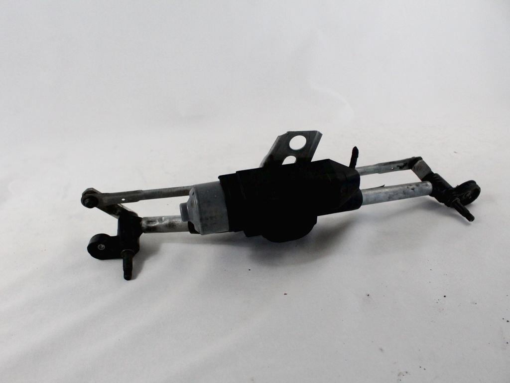 MOTORCEK PREDNJIH BRISALCEV OEM N. 13271686 ORIGINAL REZERVNI DEL OPEL ASTRA H A04 L48 L08 L35 L67 R 5P/3P/SW (2007 - 2010) DIESEL LETNIK 2008