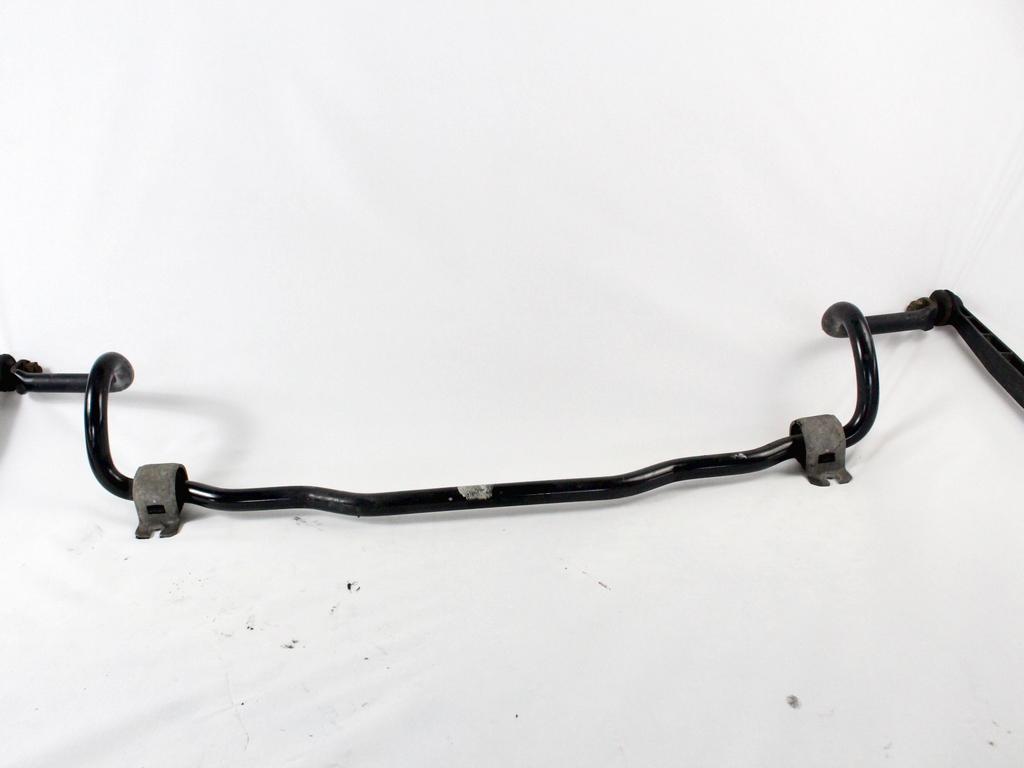 SPREDNJI STABILIZATOR OEM N. 13208044 ORIGINAL REZERVNI DEL OPEL ASTRA H A04 L48 L08 L35 L67 R 5P/3P/SW (2007 - 2010) DIESEL LETNIK 2008