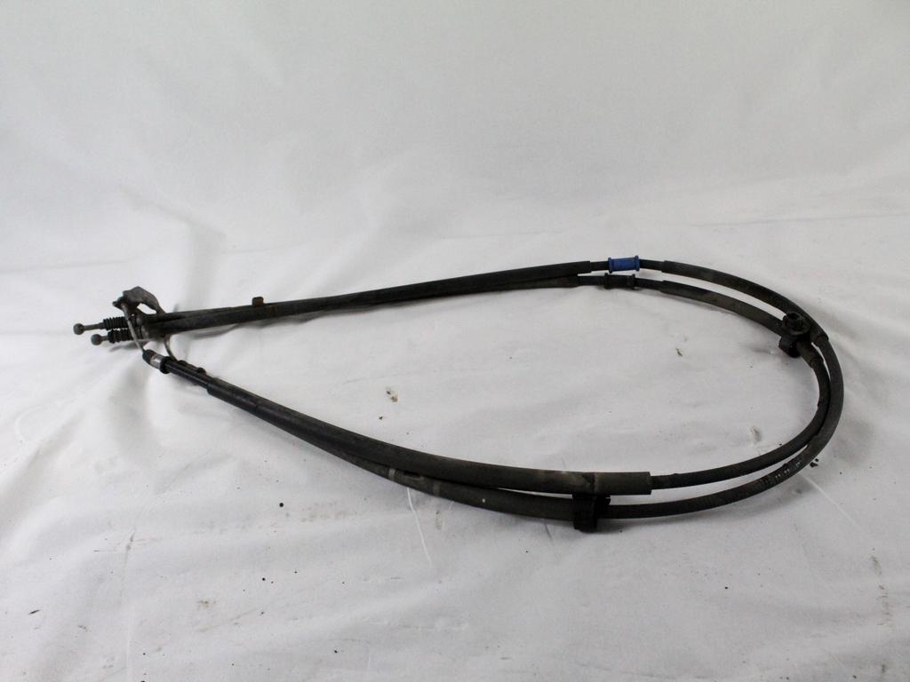 OEM N. 13340395 ORIGINAL REZERVNI DEL OPEL ASTRA H A04 L48 L08 L35 L67 R 5P/3P/SW (2007 - 2010) DIESEL LETNIK 2008