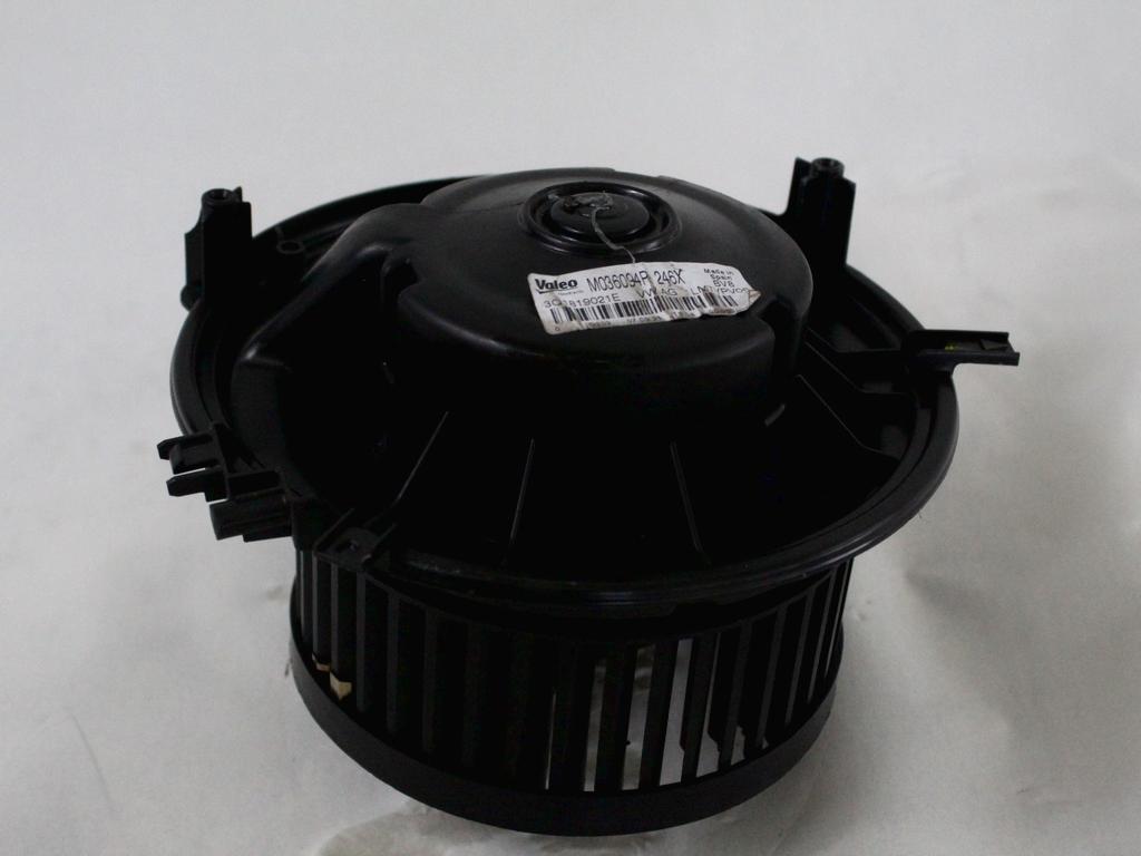 VENTILATOR  KABINE  OEM N. 3Q1819021E ORIGINAL REZERVNI DEL CUPRA FORMENTOR KM7 (DAL 2020) DIESEL LETNIK 2021