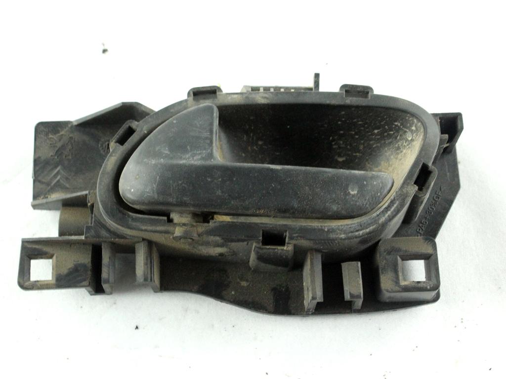 NOTRANJA KLJUKA  OEM N. 96555515XT ORIGINAL REZERVNI DEL PEUGEOT PARTNER TEPEE MK2 (2008 - 2015) DIESEL LETNIK 2009