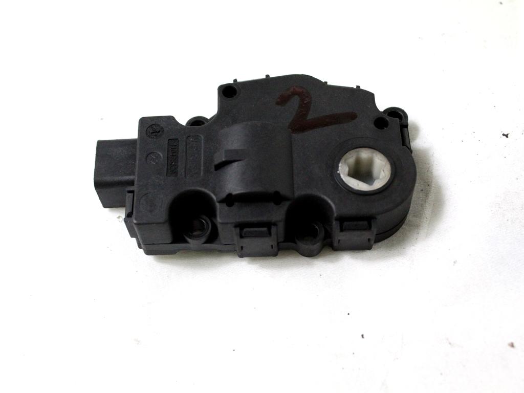 MOTORCEK OGREVANJA OEM N. 929888G ORIGINAL REZERVNI DEL MERCEDES CLASSE B W245 T245 5P (2005 - 2011) BENZINA LETNIK 2009