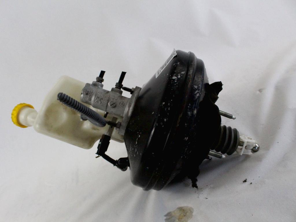 SERVO OJACEVALNIK ZAVOR S PUMPO OEM N. 9672460780 ORIGINAL REZERVNI DEL CITROEN C3 MK2 SC (2009 - 2016) DIESEL LETNIK 2011