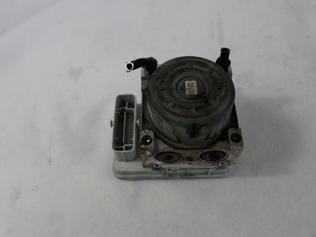 ABS AGREGAT S PUMPO OEM N. 9677255180 ORIGINAL REZERVNI DEL CITROEN C3 MK2 SC (2009 - 2016) DIESEL LETNIK 2011