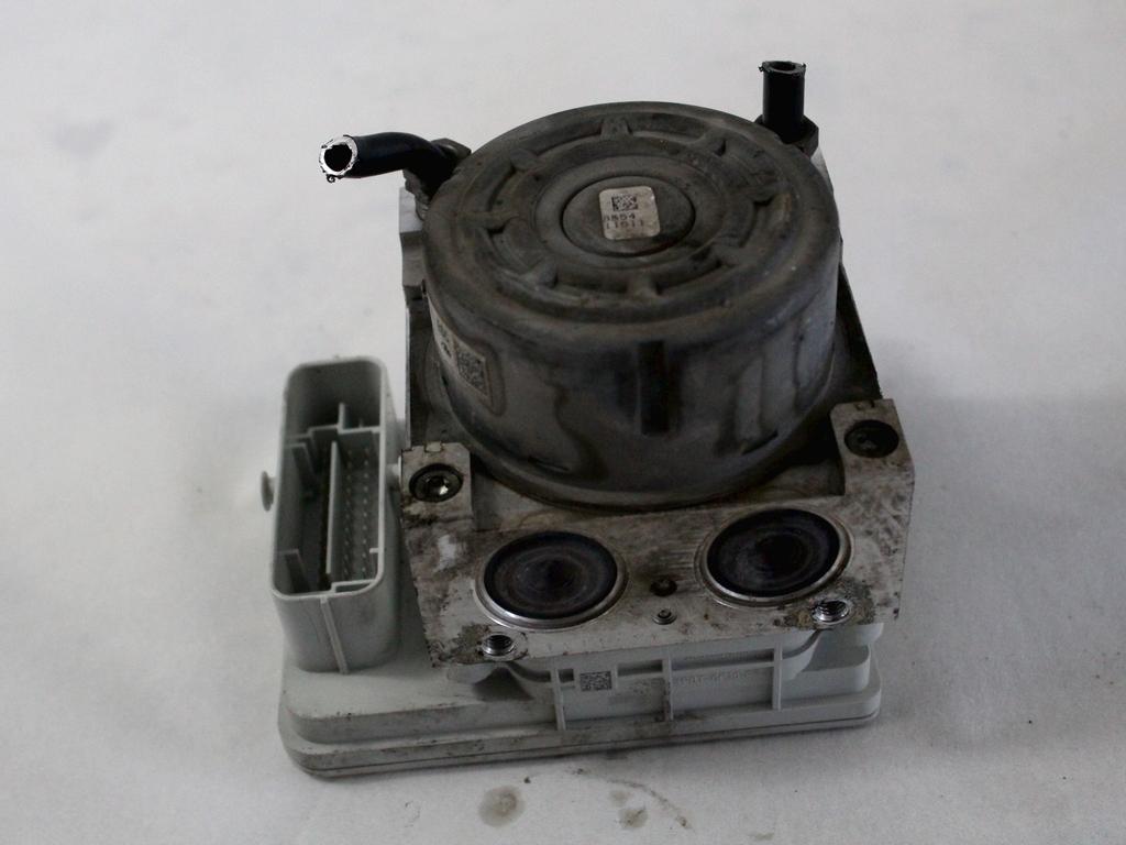 ABS AGREGAT S PUMPO OEM N. 9677255180 ORIGINAL REZERVNI DEL CITROEN C3 MK2 SC (2009 - 2016) DIESEL LETNIK 2011